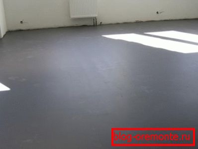 Бетонны падлогу пасля выраўноўвання. Бетонны падлогу пасля выраўноўвання.