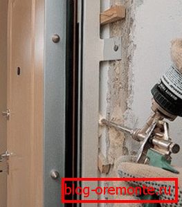 Робім мацаванне на дзюбеля Робім мацаванне на дзюбеля
