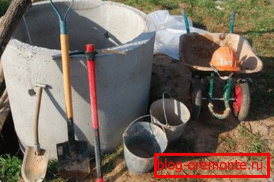 Для работы спатрэбіцца набор простага інструмента. Для работы спатрэбіцца набор простага інструмента.