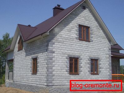 Дом з пенобетонных блокаў - цёплы і камфортны Дом з пенобетонных блокаў - цёплы і камфортны