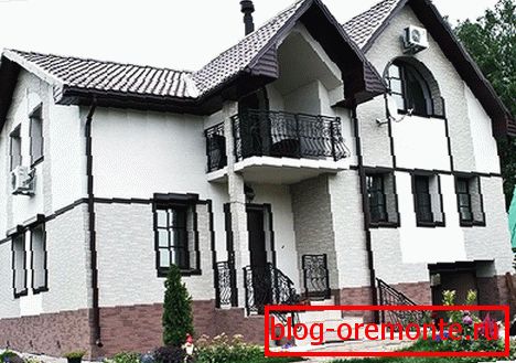 Фасад з японскіх панэляў