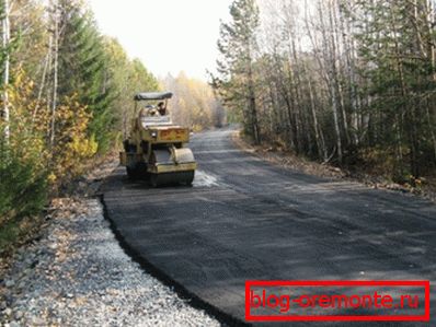 Фота кладкі прасёлкавай дарогі.