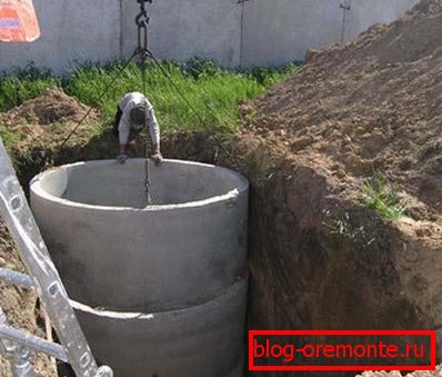 Як мінімум, патрабуецца кран, здольны падымаць груз вагой паўтоны або нават тону (на фота) Як мінімум, патрабуецца кран, здольны падымаць груз вагой паўтоны або нават тону (на фота)