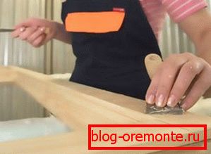 Шпаклюем і паліруючы палатно Шпаклюем і паліруючы палатно