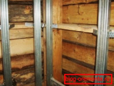 Каркас можна сабрат і з металапрофіляў.