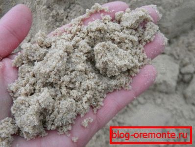 Лепшым лічыцца рачной або марской пясок Лепшым лічыцца рачной або марской пясок