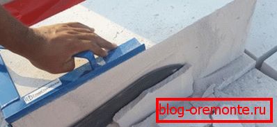 Аматарскае фота, працэсу порезкой блокаў з дадзенага матэрыялу з дапамогай адмысловай прылады Аматарскае фота, працэсу порезкой блокаў з дадзенага матэрыялу з дапамогай адмысловай прылады