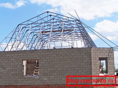 Металічны каркас даху