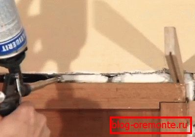 Запенивание міжпакаёвыя дзверы сваімі рукамі