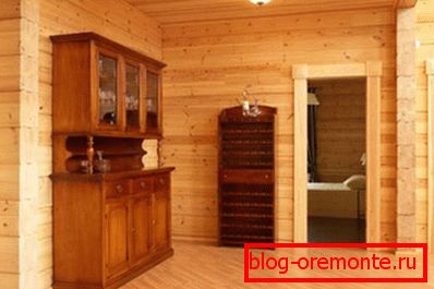 На фота - інтэр'ер брусового дома. На фота - інтэр'ер брусового дома.
