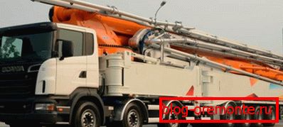 На фота - усталяваны помпа на аўтамабіль SCANIA На фота - усталяваны помпа на аўтамабіль SCANIA