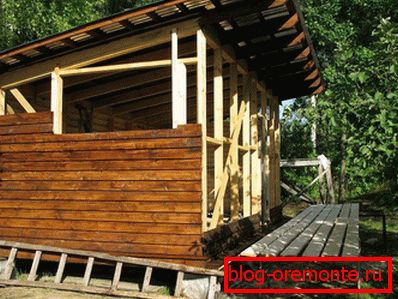 Абшыўка адрыны з аднасхільным дахам