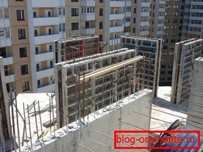 Звычайны цэментава-пяшчаны раствор без арматуры ня валодае патрэбнай трываласцю, вось чаму прысутнасць армокаркаса проста абавязкова пры бетанаванні Звычайны цэментава-пяшчаны раствор без арматуры ня валодае патрэбнай трываласцю, вось чаму прысутнасць армокаркаса проста абавязкова пры бетанаванні
