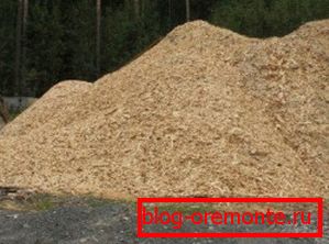 Пілавінне дрэў іглічных парод - адзін з асноўных кампанентаў