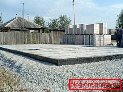 плітны падмурак плітны падмурак