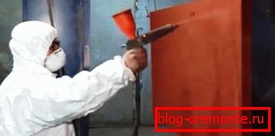 Афарбоўка металічных дзвярэй Афарбоўка металічных дзвярэй