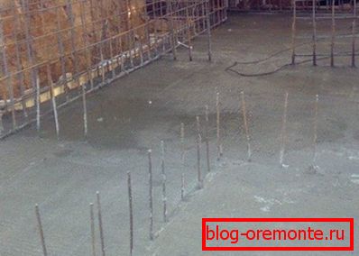 Прагрэў бетоннай сумесі з дапамогай электродаў