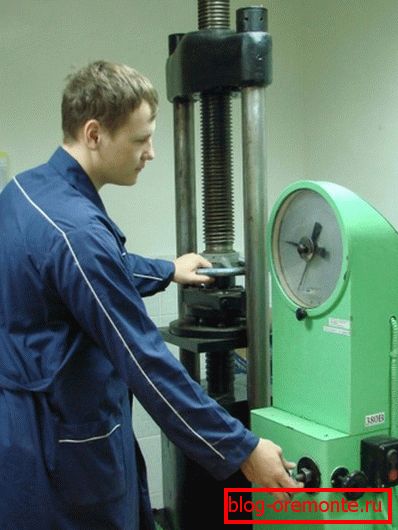Вынікі тэставання такіх матэрыялаў неадназначныя, паколькі спосаб кладкі можа быць розным, што ўплывае на канчатковы вынік Вынікі тэставання такіх матэрыялаў неадназначныя, паколькі спосаб кладкі можа быць розным, што ўплывае на канчатковы вынік