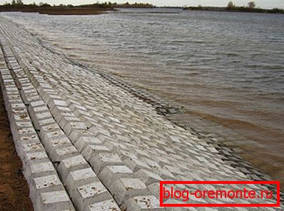 З часам пясок запоўніць пустэчы і атрымаецца вельмі арыгінальная штучная набярэжная, берагі якой не будуць пашырацца кожны сезон