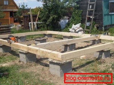 Столбчатый падмурак з драўляным ростверком Столбчатый падмурак з драўляным ростверком