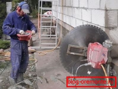 Кіраваная дыстанцыйна рэзка жалезабетону бетону алмазнымі коламі