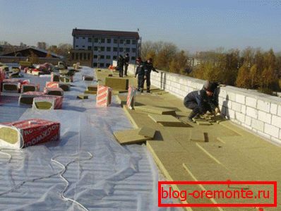 Разуклонка мінеральнай ватай