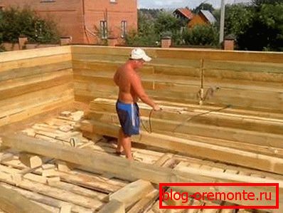 Ахоўная апрацоўка драўніны антысептыкам Ахоўная апрацоўка драўніны антысептыкам