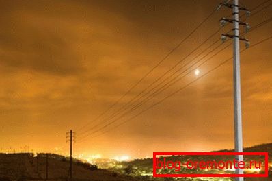 Жалезабетонныя слупы ліній электраперадач Жалезабетонныя слупы ліній электраперадач